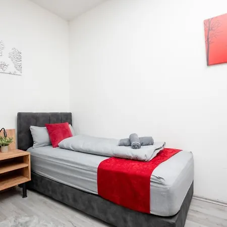 Livemore24 - Space In 24-7 Check-in ركلنغهاوزن